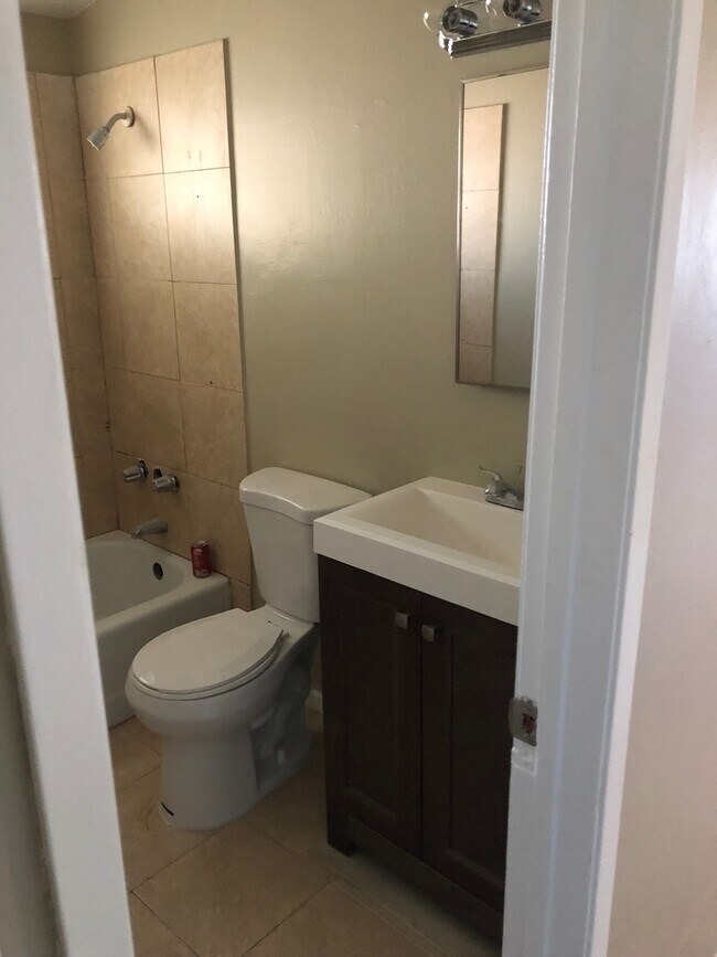 Building Photo - 3138 E Ave Q4