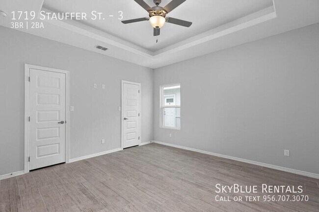 Building Photo - 1719 Stauffer St.-3