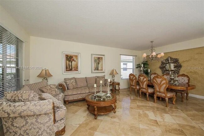 Building Photo - 6945-6974 74th St Cir E