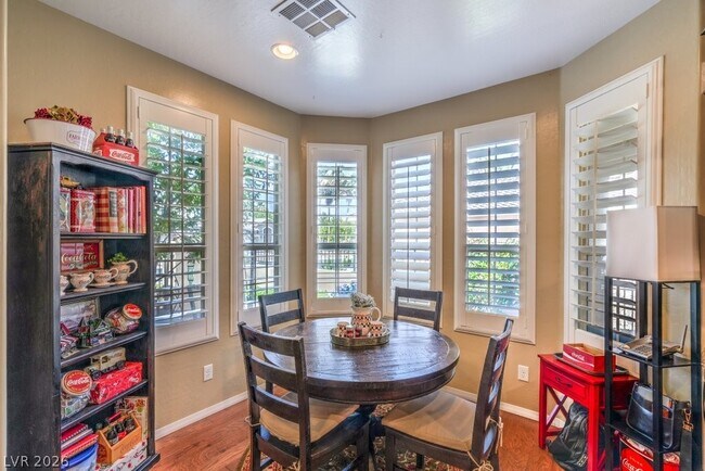 Building Photo - 3709 Corte Bella Hills Ave