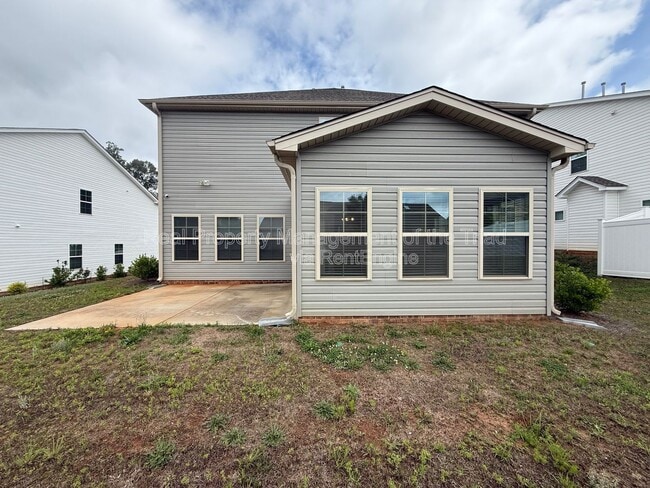 Building Photo - 5741 Marblehead Dr