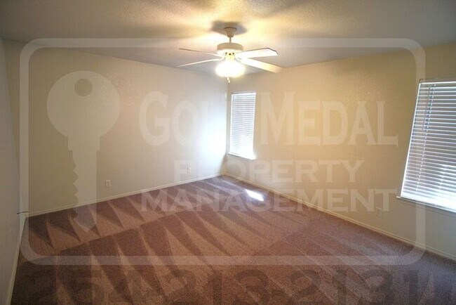 Building Photo - 4302 Hank Dr