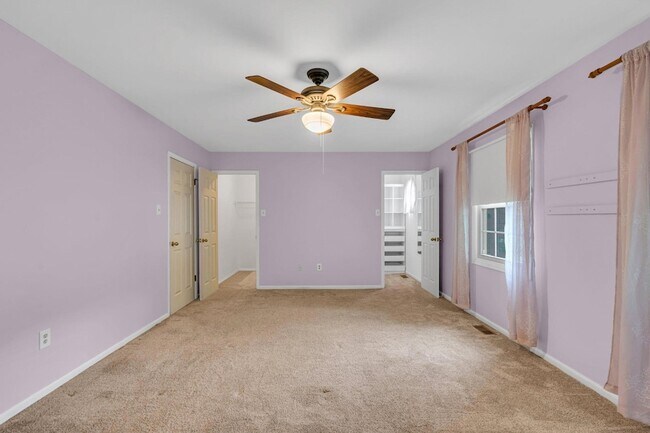 Building Photo - 31 Fair Acres Ct