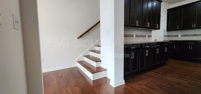 Building Photo - 7744 Rutgers Cir