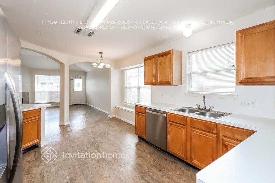 Building Photo - 19411 Grand Colony Ct