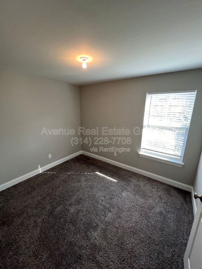 Building Photo - 486 Timber Valley Trail