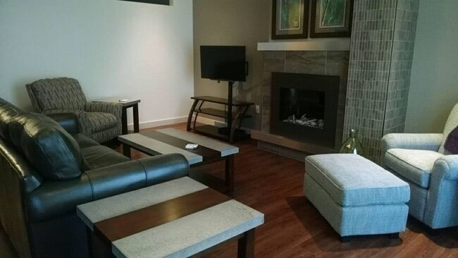 Building Photo - Stunning, Furnished Wieland Block Condo Downtown Duluth**Available Now!