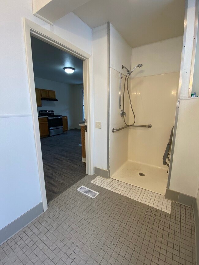 Building Photo - 113 Saint Louis Street, Unit 1