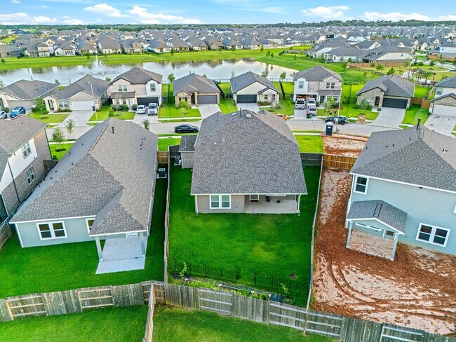 Building Photo - 2533 Allegretto Sea Dr