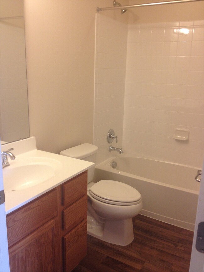 Building Photo - 3919 Beethoven Ct