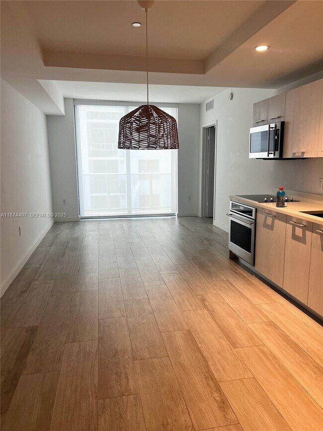 Building Photo - 55 SW 9th St