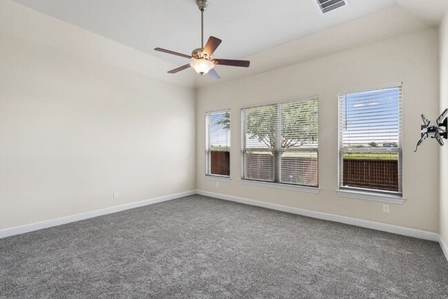 Building Photo - 432 Clear Springs Holw, Buda, Texas 78610