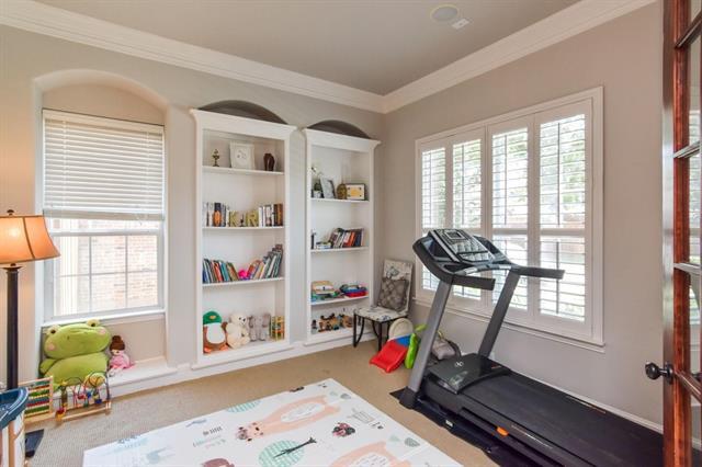 Building Photo - 9750 Candlewood Dr