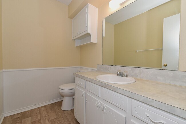 Building Photo - STANFORD.3406 A-B