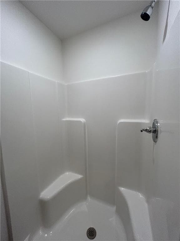 Building Photo - 2806 W Mockingbird Ln