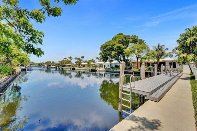 Building Photo - 1439 S Ocean Blvd