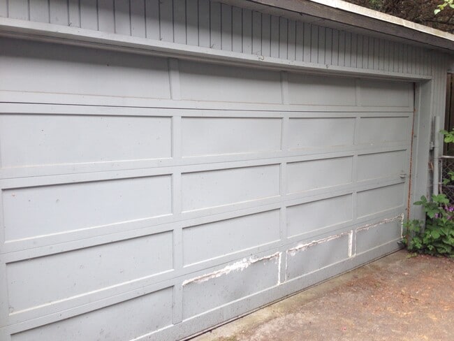 Building Photo - Charming 3 Bedroom/1 bath house in Wedgwoo...