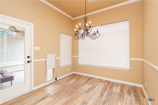 Building Photo - 4819 Box Canyon Dr