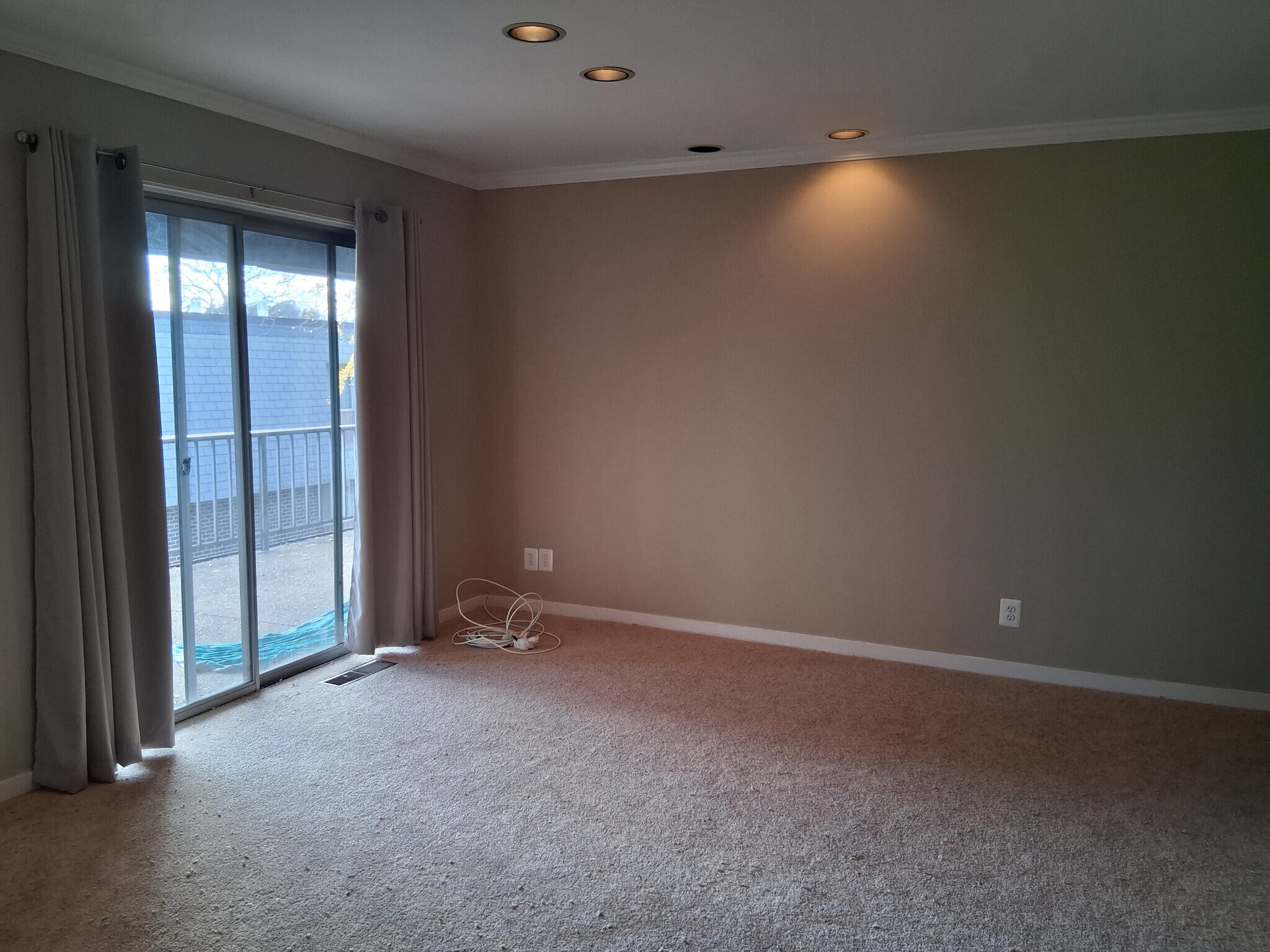 DINNING ROOM - 5 Stonehenge Cir