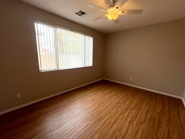 Building Photo - 1022 Pecos River Ave