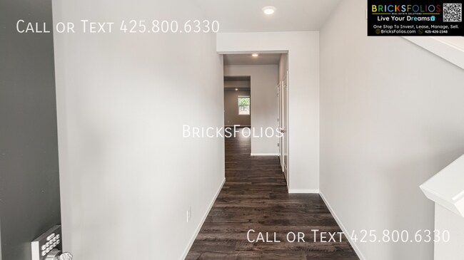 Building Photo - 1419 SW Fielder Pl
