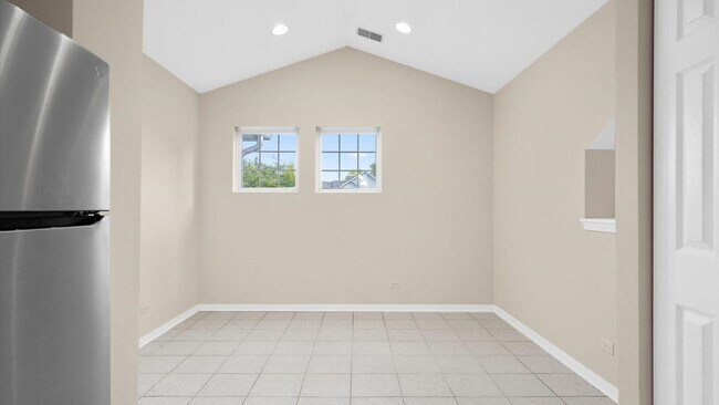 Building Photo - 3073 Kentshire Cir