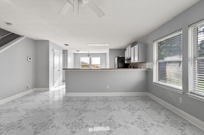 Building Photo - 11838 Sardis Lake Dr