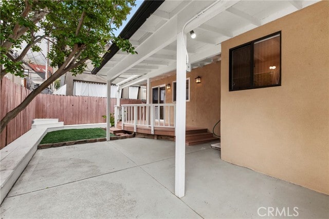 Building Photo - 126 Capistrano Ave