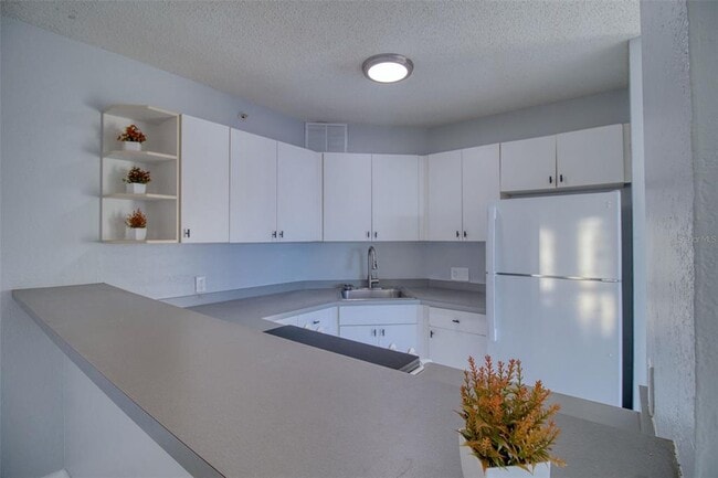 Building Photo - 3315-3358 58th Ave S