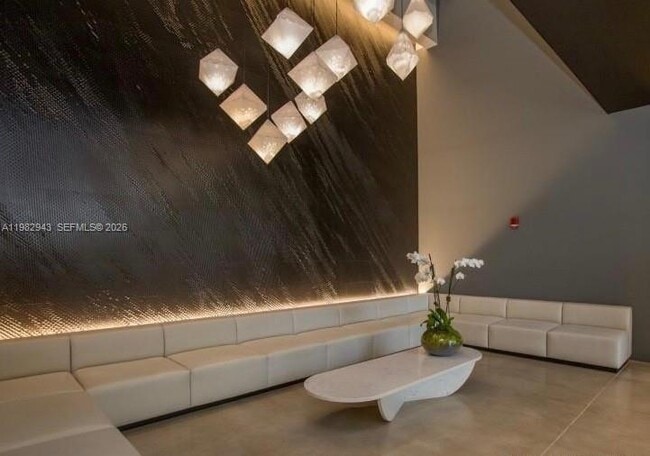 Building Photo - 151 SE 1st St