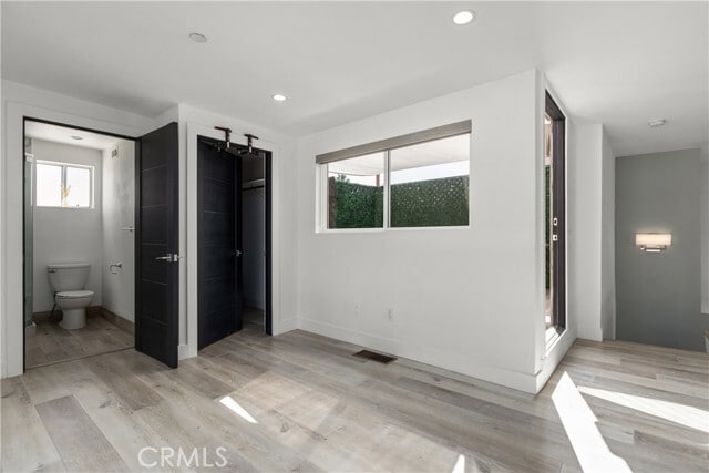 Building Photo - 4235 Mary Ellen Ave