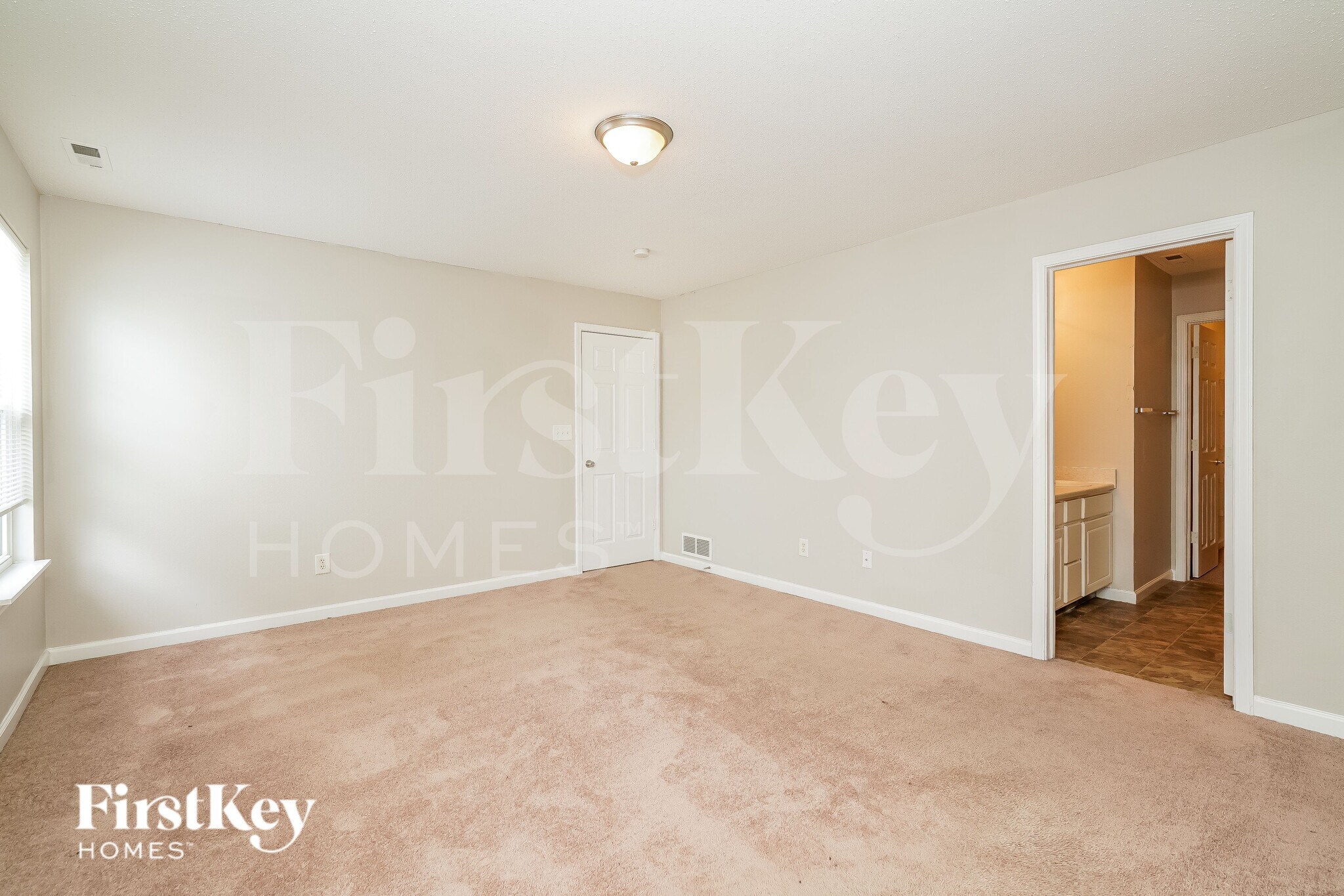 Building Photo - 8048 Maple Stream Blvd