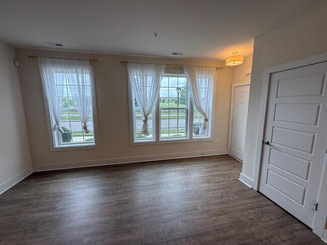 Building Photo - 4320 Bon Secours Pkwy