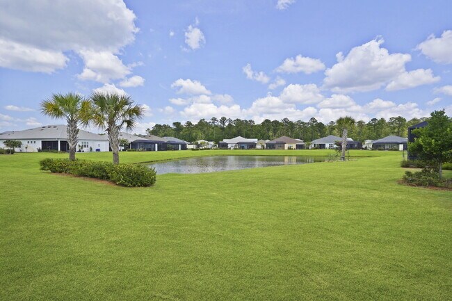 Building Photo - "Charming 2-Bedroom Retreat with 2 Baths and Den - 1558 Sq. Ft. of Comfort in Latitude Margaritav...