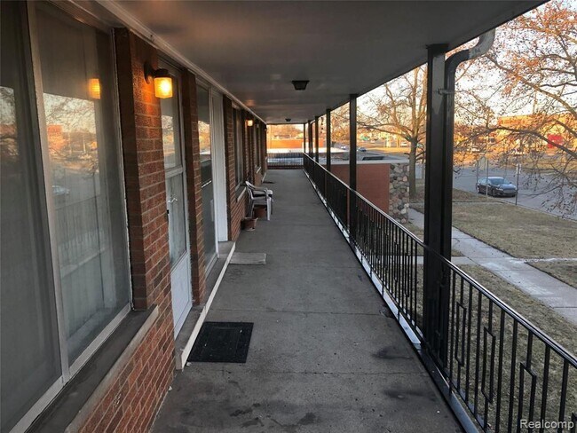 Building Photo - 20231 Kelly Rd