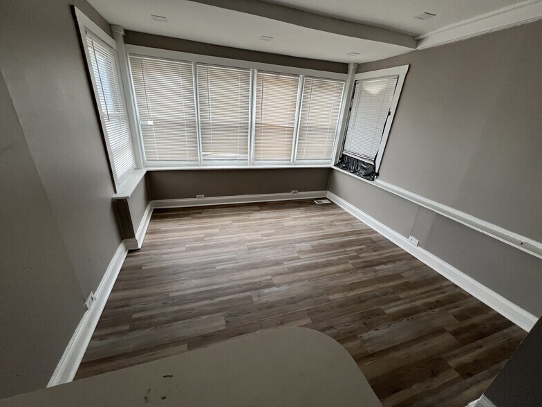 Building Photo - 207 MacDade Blvd