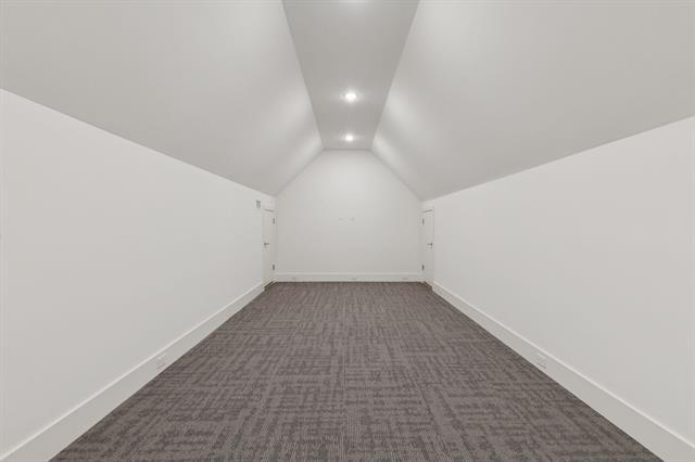 Building Photo - 9143 Blf Holw Ct