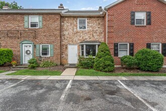 Building Photo - 1133 Nanroc Dr