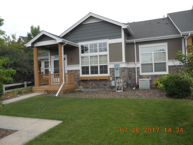 Primary Photo - 217 Rock Bridge Ln