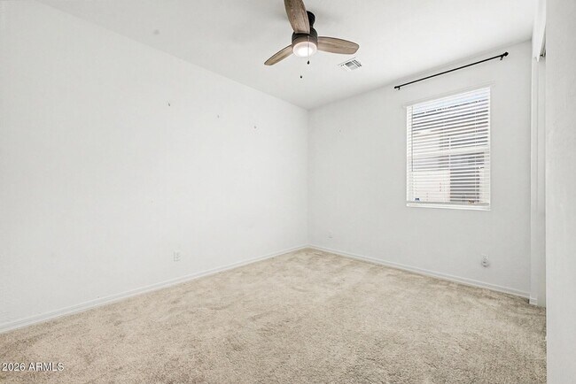 Building Photo - 35948 W Santa Monica Ave