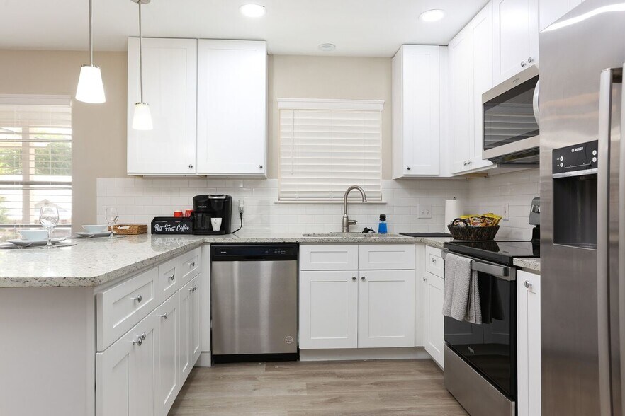 Building Photo - 619 Northstar Dr