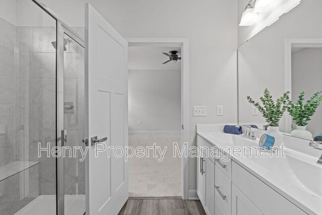 Building Photo - 1329 Channing Park Cir