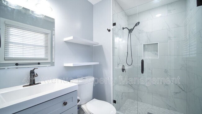 Building Photo - 2820 Meadowlark Trail NW