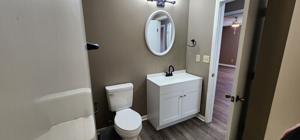 Cloverland-Warnke-Guest-Bathroom - 1535 Warnke Rd NW