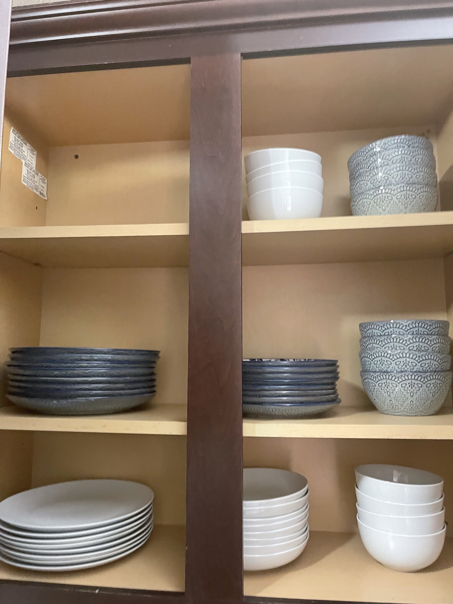 Plenty of room for storing dishes. - 361 Orange Blossom