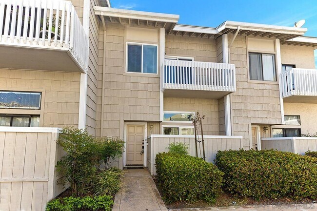 Primary Photo - 4028 Mahaila Ave