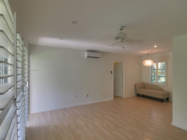 Building Photo - 1025 Langer Way