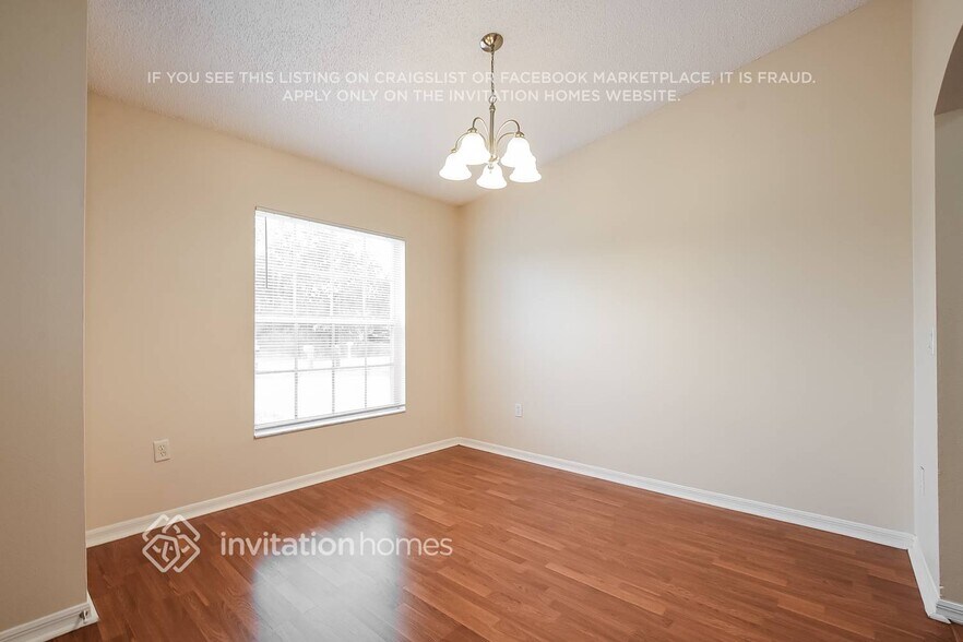 Building Photo - 3081 Blaine Cir