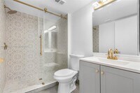 Building Photo - 8721 Wiles Rd