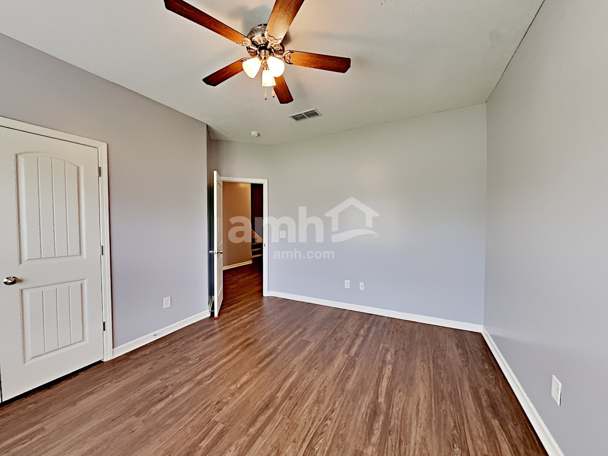 Building Photo - 1116 Selous Dr